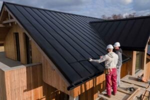 How to know whether to repair, patch, or replace your roof?